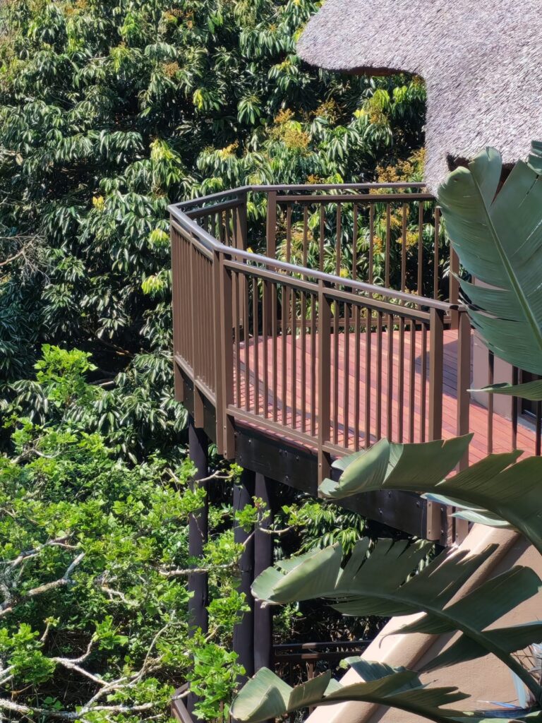 deck-balcony-upscaled